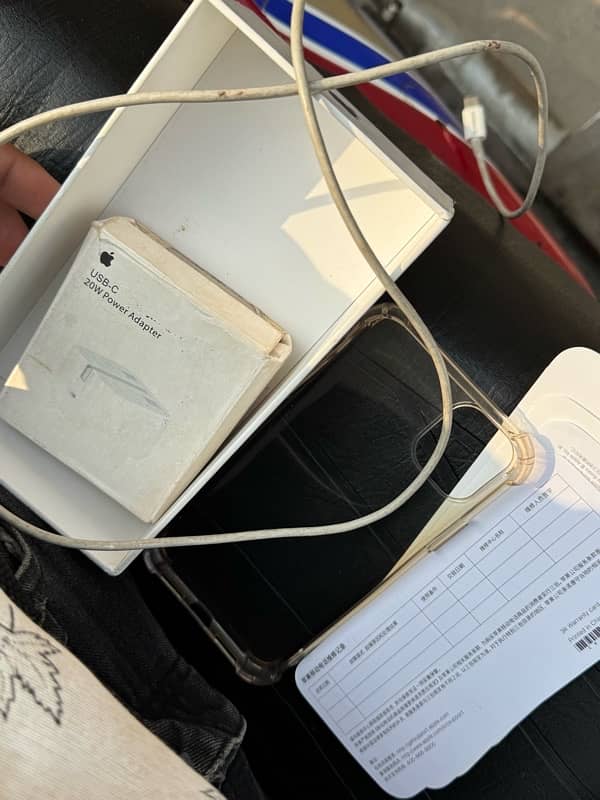 iphone 11 factory with full box 3