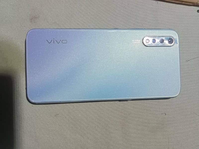 vivo s1 4gb128gb with box without charger 0