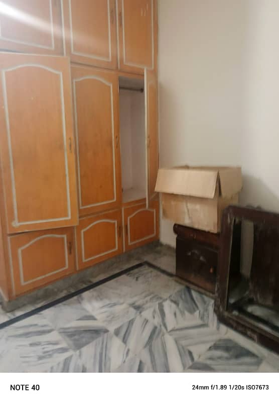 Double story house for rent in shalley valley Near miysral road rwp 9