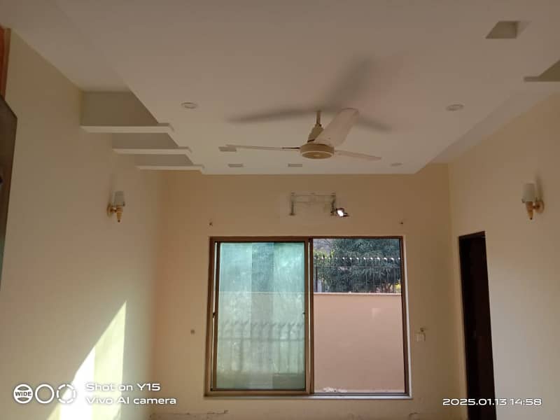 09 AC Install 01 Kanal Modern Design House For Rent In DHA Phase 5 Block-G Lahore. 10