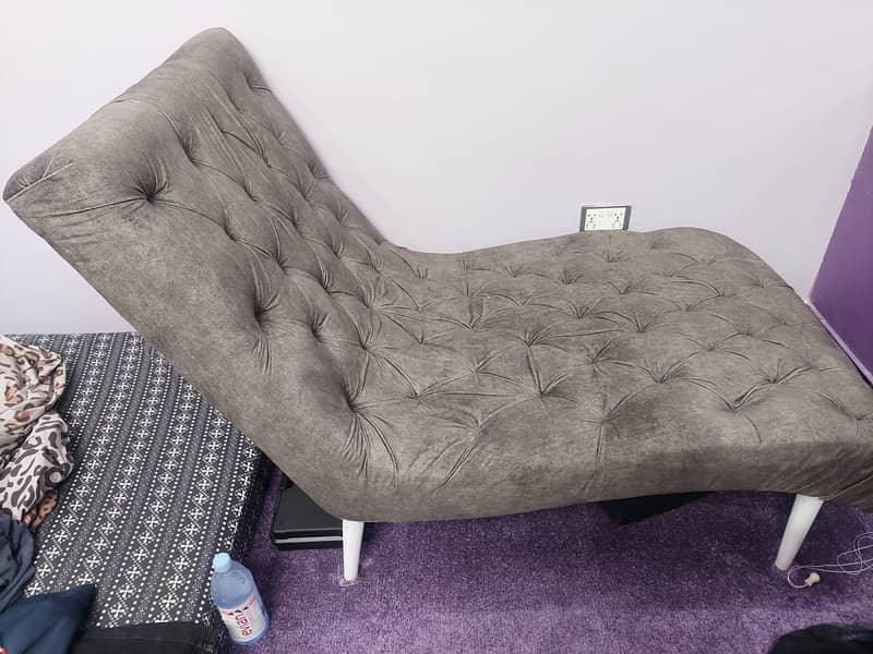 Chaise Lounge sofa 0