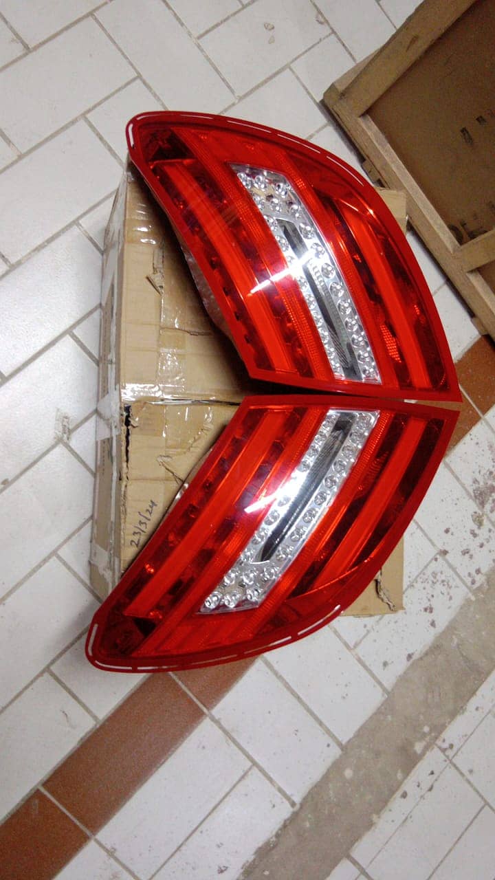 Mercedes Benz Tail Light LED - Left / Right (Pair) 2