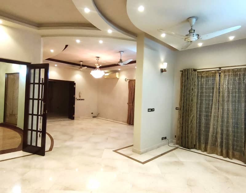 01 Kanal Modern Design House Near Market For Rent In DHA Phase 1 Lahore 1