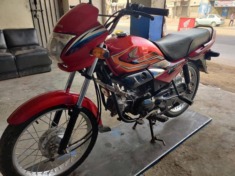 Honda pridor CD100 urgent sell Whatsapp no 03084507198 3