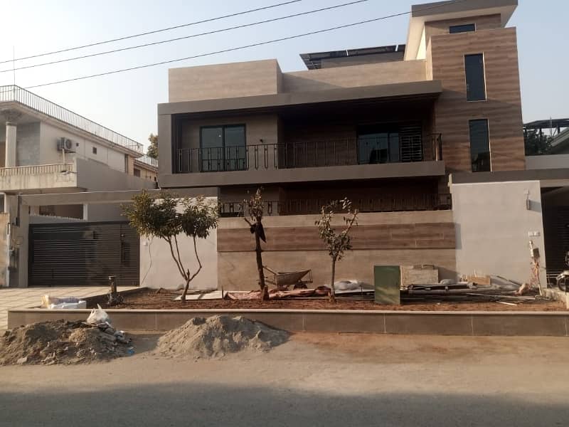 i-8 one kanal Brand New Dubal story House For Rent. 2