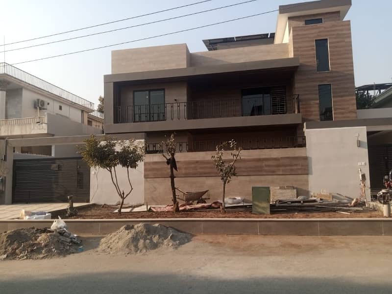 i-8 one kanal Brand New Dubal story House For Rent. 3