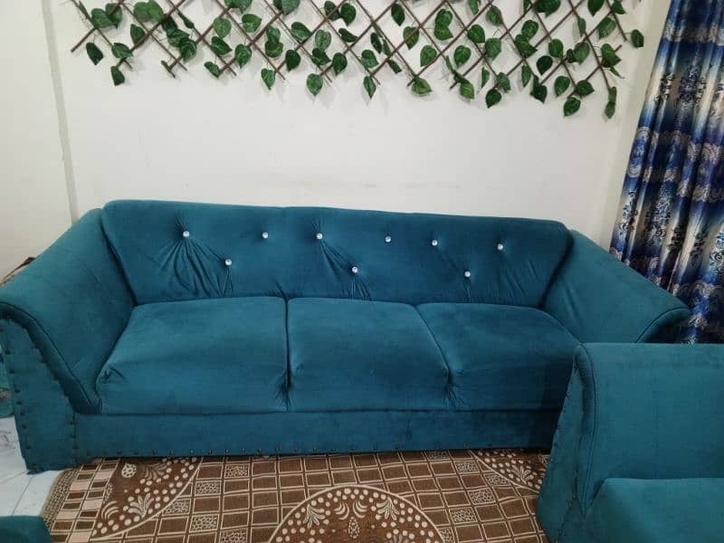 7 SEATER VELVET SOFA 0