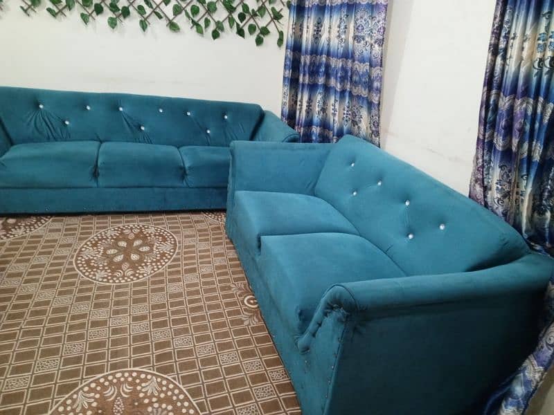 7 SEATER VELVET SOFA 2