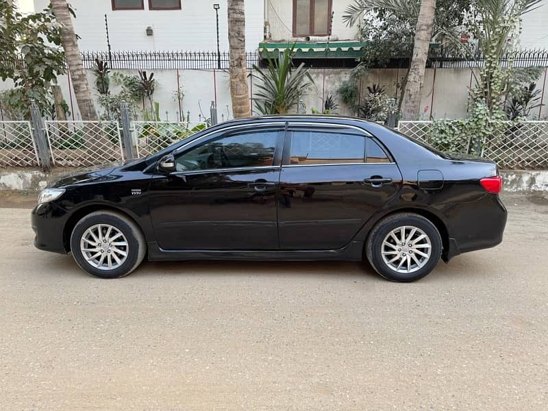 Toyota Corolla Altis 2009 Cruisetronic 9