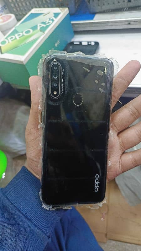 Oppo A31 4GbRam / 128 Gb Rom Black colour 3