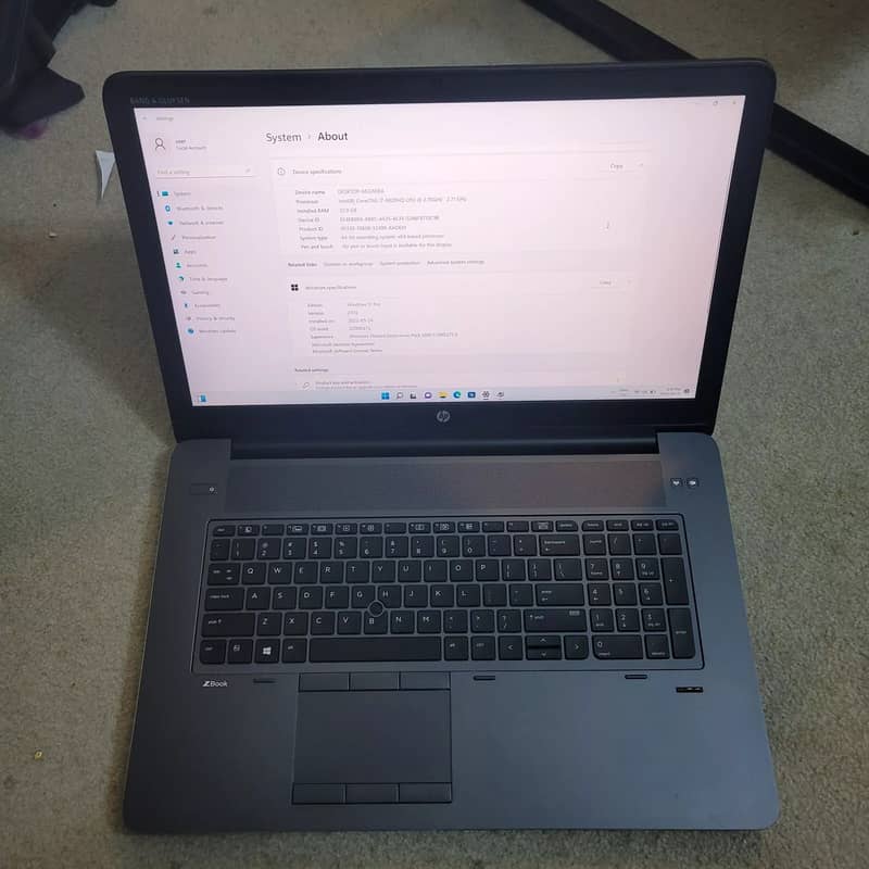 HP Zbook G3 17" intel core i7 6820HQ 4GB Nvidia Quadro M3000M For Sale 0