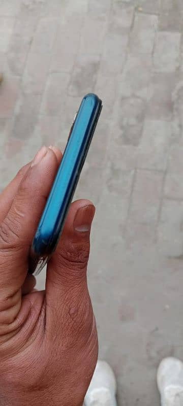 vivo y11 9by10 condition all ok 03195643957 4