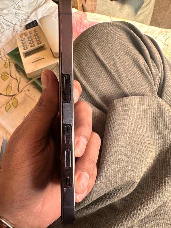 i phone 14 pro dual physical PTA 4