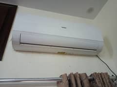 Haier 1 Ton Ac just one season used just like new