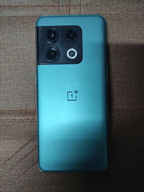 Mobile OnePlus 10 pro 12Ram ,256 GB 1