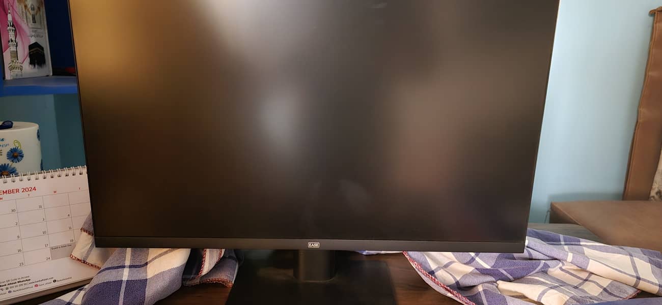 EASE G24I18 Gaming monitor 24 inch 180hz IPS panel 1