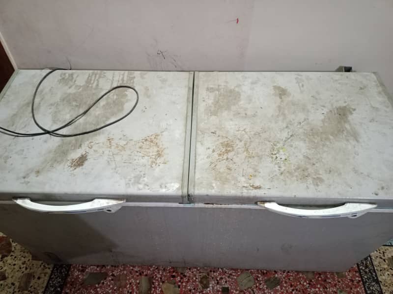 Deep freezer for sale 4