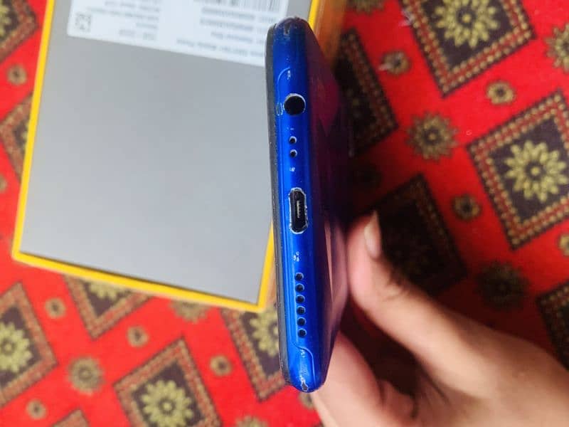 realme C2 with transparent cover 2