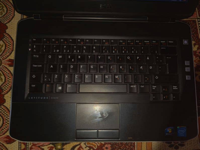 Dell laptop Core i5 3rd generation. 6