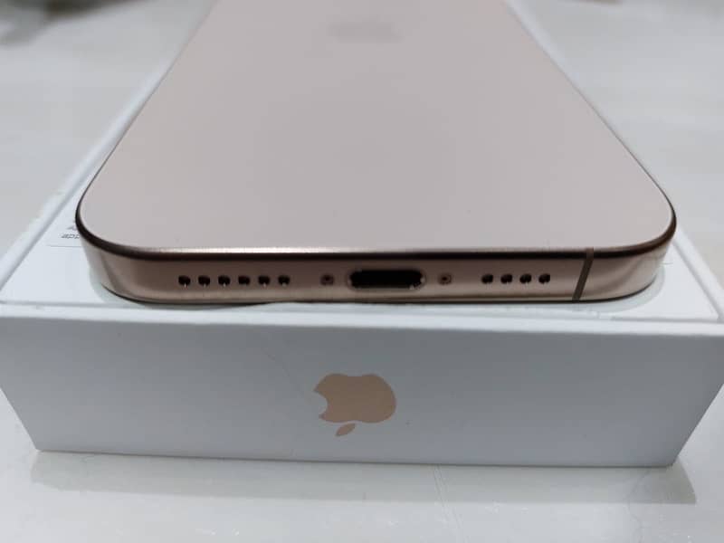 Apple iPhone 16 pro Max 512GB Desert Titanium 3