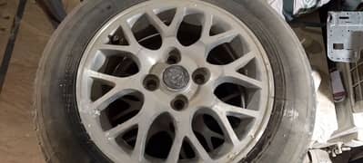 TOYOTA ORIGNAL TYRE + RIM