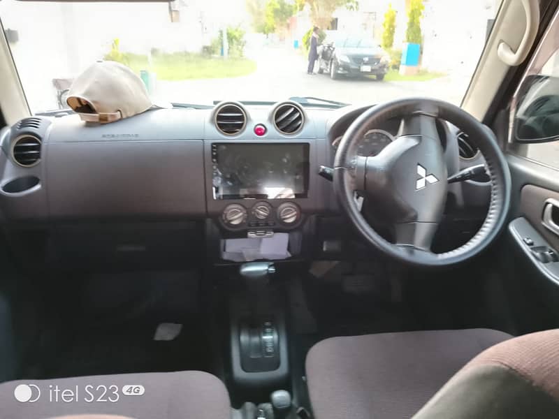 Mitsubishi Pajero Mini 2012 7