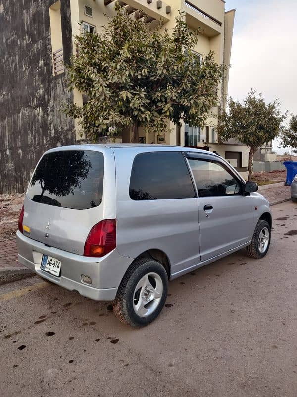 Mitsubishi Minica 2008 3