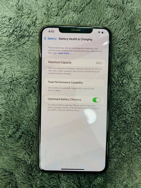 iphone xs max PTA approved 256 GB 88 battery health 4