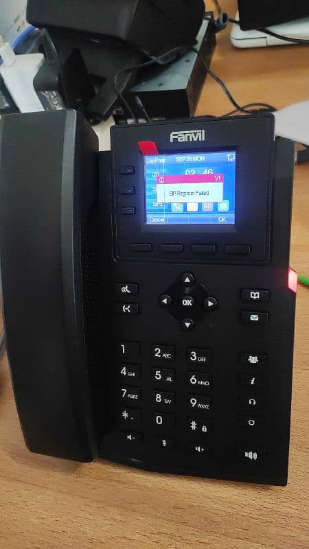 Fanvil X303P IP Phone 3