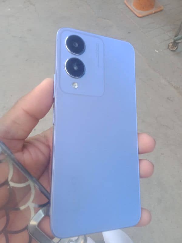 urgent sale vivo Y17s 0