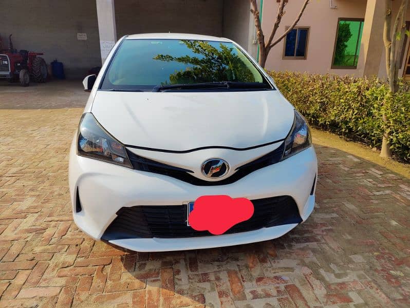 Toyota Vitz 2015 6