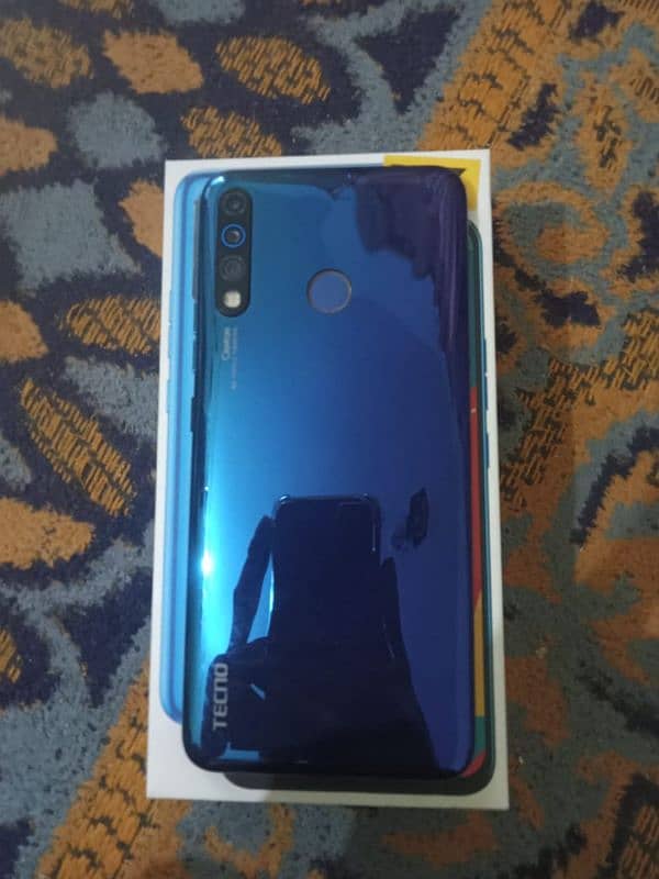 tecno camon 12 air 4gp and 64 gp 9