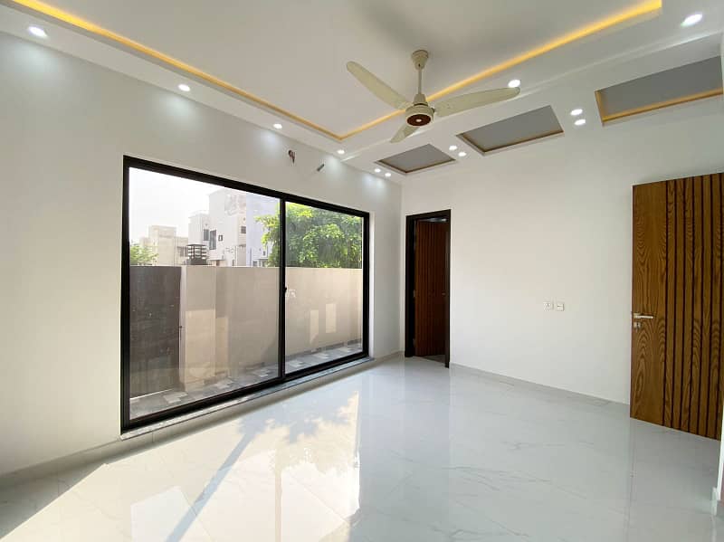 5 Marla Full House For Sale in DHA 9 Town A Block Lahore 6