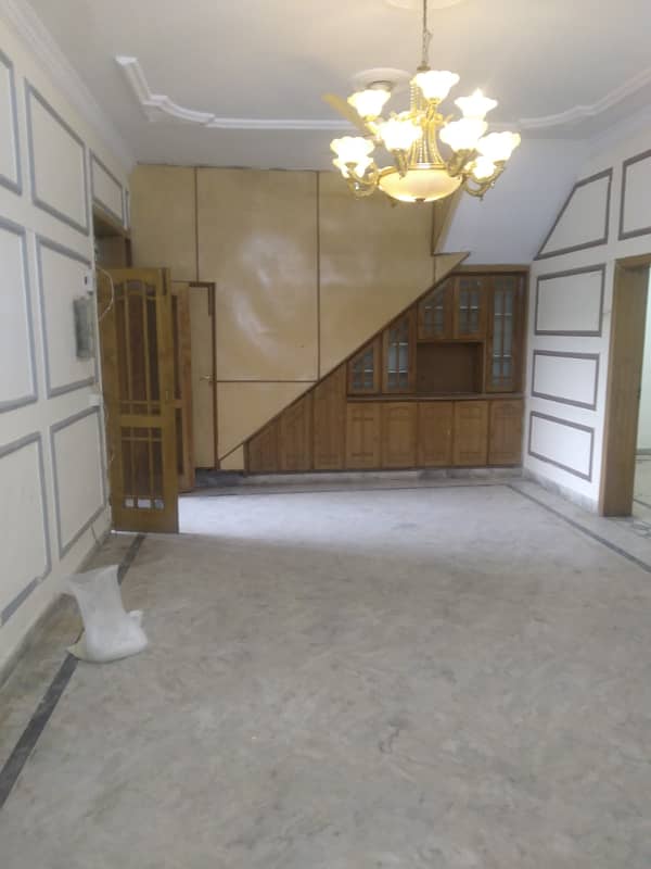 Beautiful Upper Portion For Rent 11