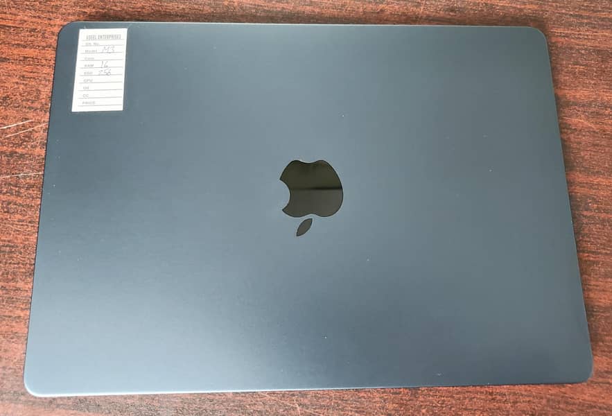 MACBOOK AIR M3 13" 2024 16GB RAM 256GB SSD MIDNIGHT 1