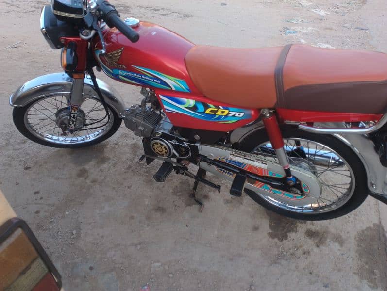 Honda CD 70 4