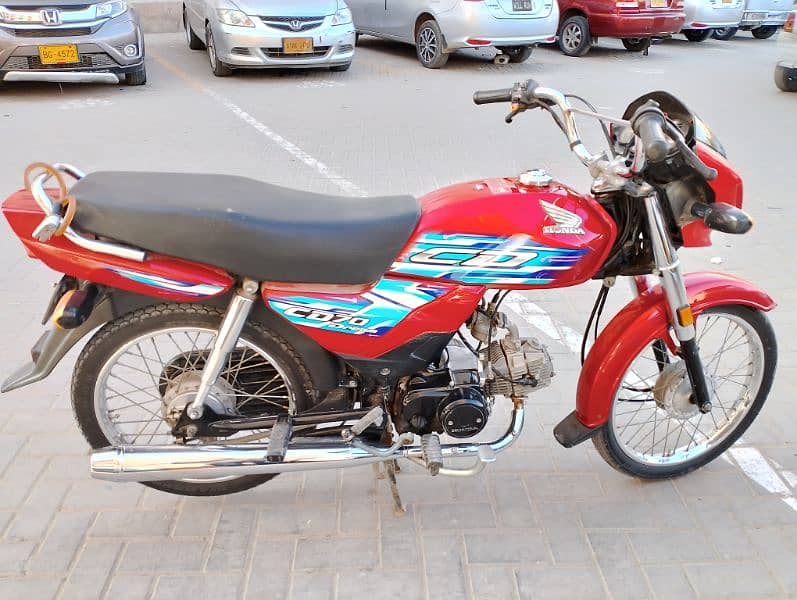 Honda CD 70 Dream 3