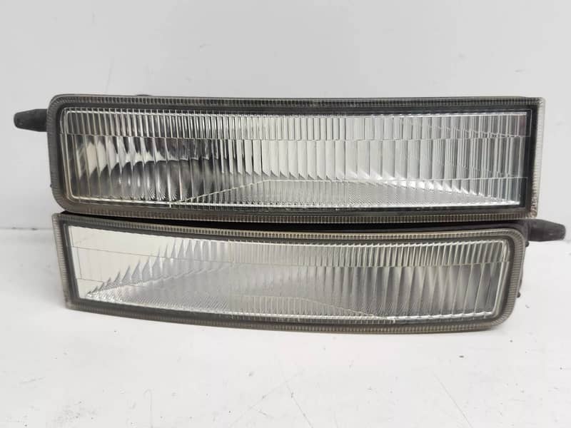 JDM Toyota bB SCION XB Front Bumper Clear Fog Lights Lamps OEM 0