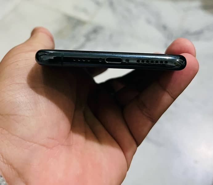 IPhone 11 Pro Max pta approved 2