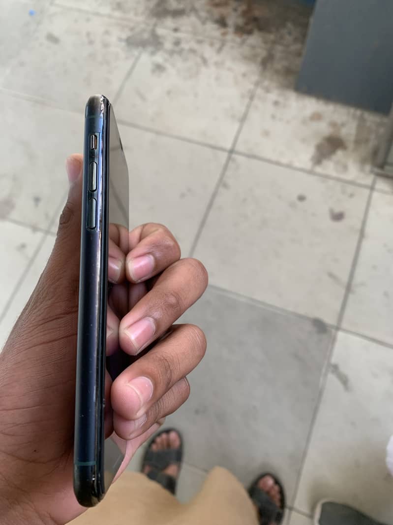 Apple iPhone 11 Pro pta approved 1