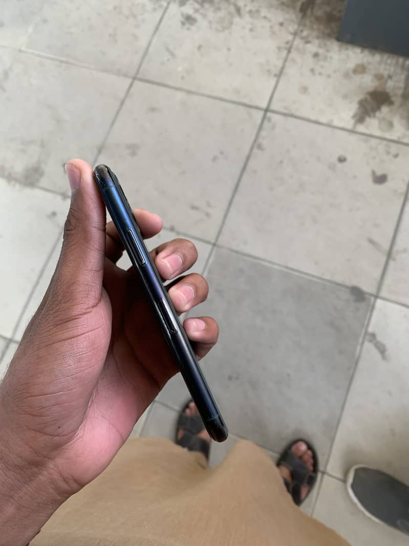 Apple iPhone 11 Pro pta approved 3