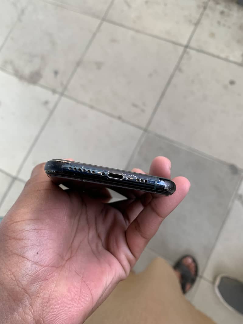 Apple iPhone 11 Pro pta approved 4