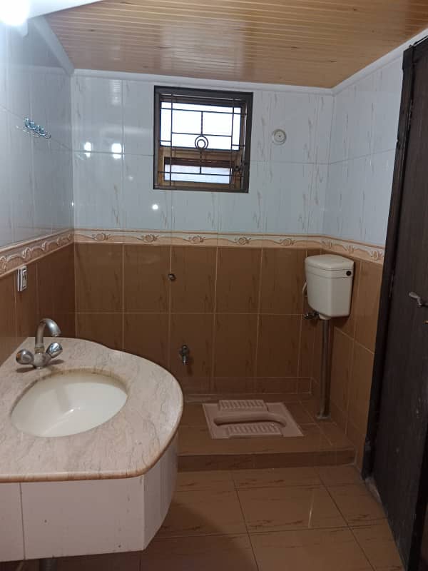 10 Marla Portion For Rent At The Prime Location In Salli Town 5