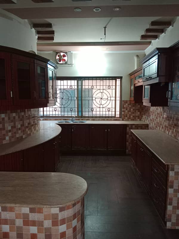 10 Marla Portion For Rent At The Prime Location In Salli Town 8