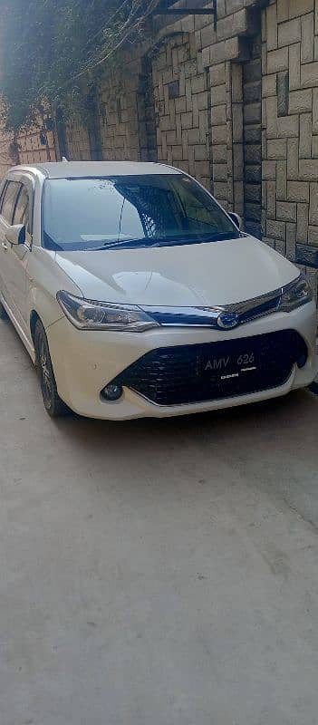 Toyota Corolla Fielder 2015 0