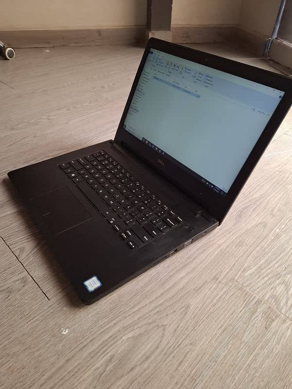 Dell Laptop - Core i3 1