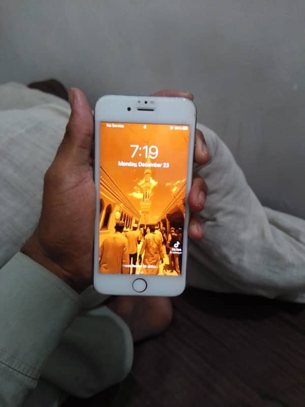 Exchange possible  iPhone 6s 64GB bypass 100health touch  crack 0