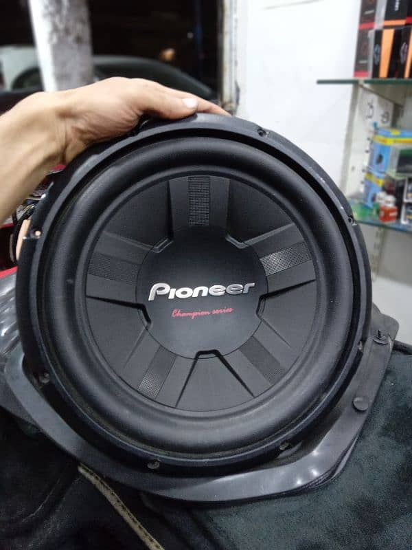 pioneer D4 amplifier supported woofer 2