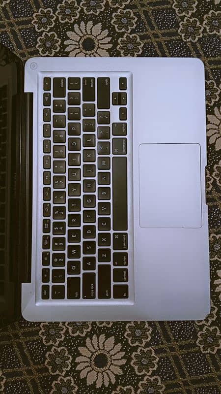 MacBook Pro 12 (13-inch, Mid) 2