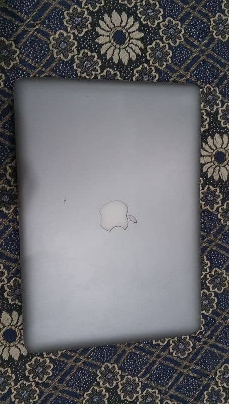 MacBook Pro 12 (13-inch, Mid) 7